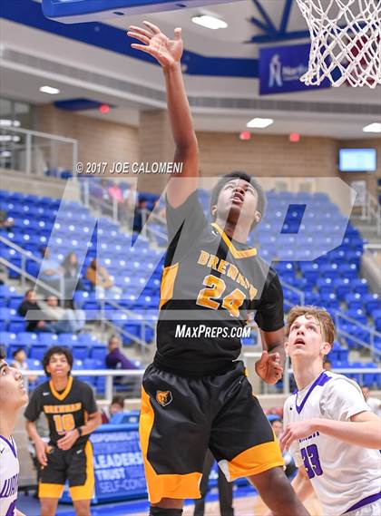 Thumbnail 2 in Warren vs Brennan photogallery.