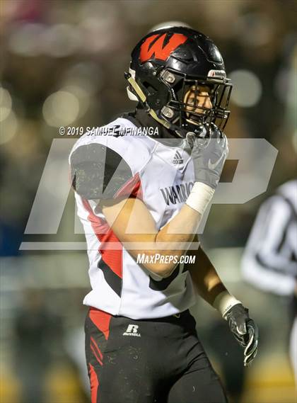 Thumbnail 3 in Lincoln Southeast vs. Omaha Westside photogallery.