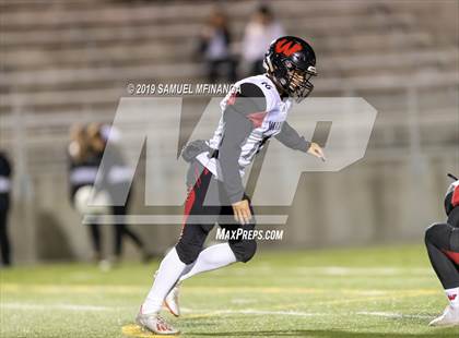 Thumbnail 3 in Lincoln Southeast vs. Omaha Westside photogallery.