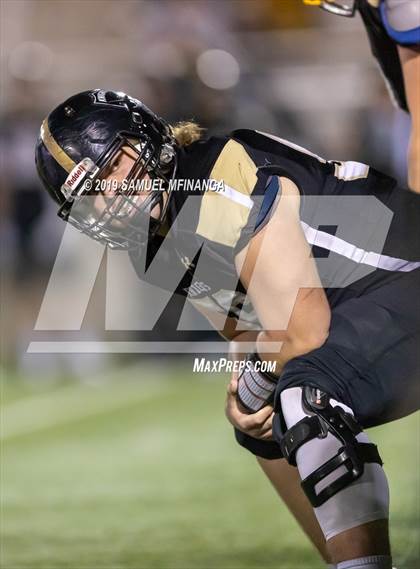 Thumbnail 2 in Lincoln Southeast vs. Omaha Westside photogallery.