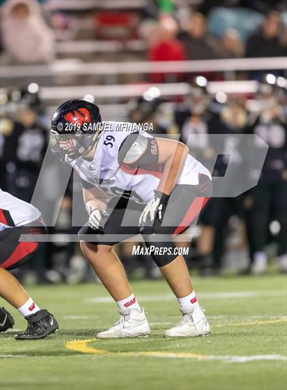 Thumbnail 2 in Lincoln Southeast vs. Omaha Westside photogallery.