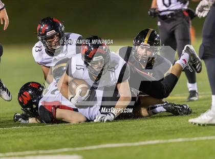 Thumbnail 3 in Lincoln Southeast vs. Omaha Westside photogallery.