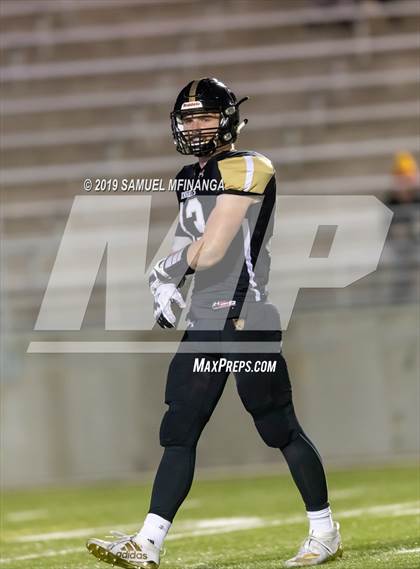 Thumbnail 3 in Lincoln Southeast vs. Omaha Westside photogallery.