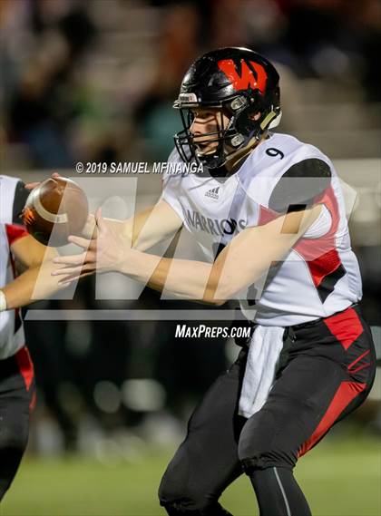 Thumbnail 2 in Lincoln Southeast vs. Omaha Westside photogallery.