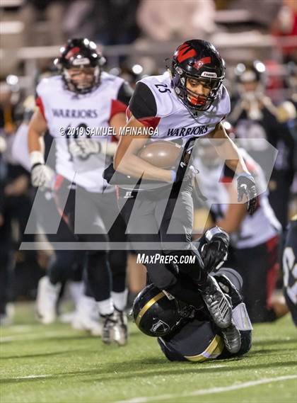 Thumbnail 2 in Lincoln Southeast vs. Omaha Westside photogallery.
