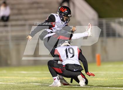 Thumbnail 2 in Lincoln Southeast vs. Omaha Westside photogallery.