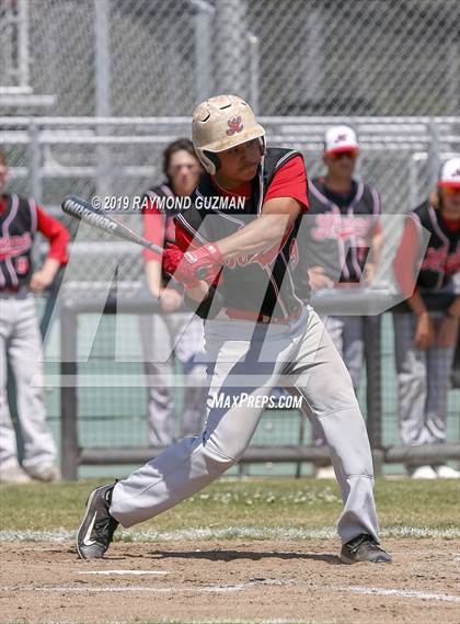 Thumbnail 1 in Reedley vs. Hanford photogallery.