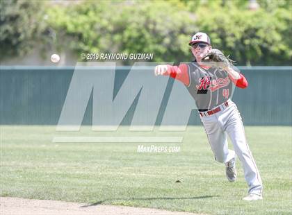 Thumbnail 3 in Reedley vs. Hanford photogallery.