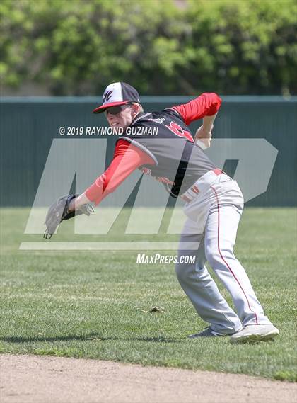 Thumbnail 2 in Reedley vs. Hanford photogallery.