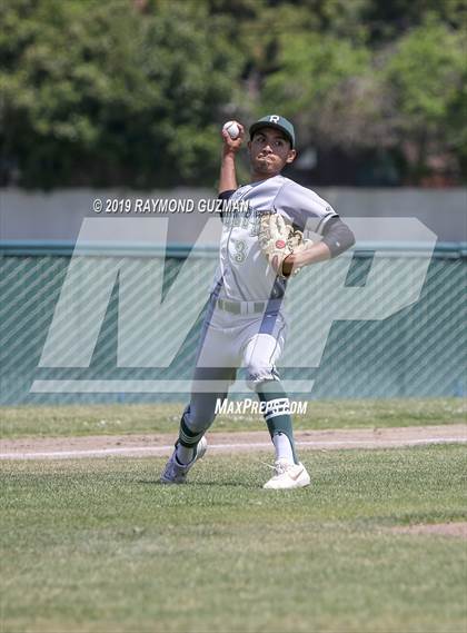 Thumbnail 3 in Reedley vs. Hanford photogallery.