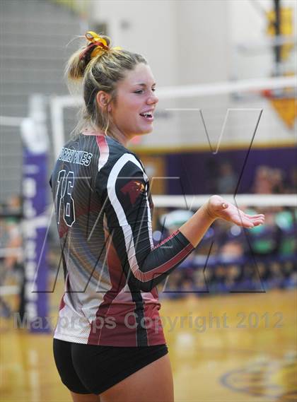 Thumbnail 2 in Thousand Oaks vs Torrey Pines (Durango Fall Classic) photogallery.