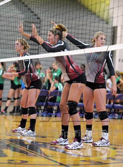 Thumbnail 3 in Thousand Oaks vs Torrey Pines (Durango Fall Classic) photogallery.