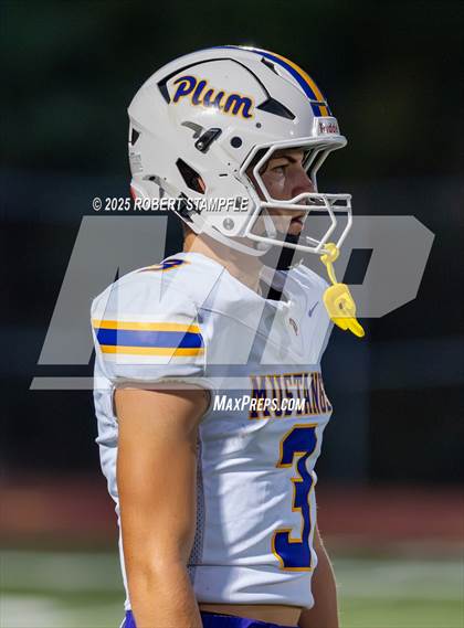 Thumbnail 2 in Plum @ Shaler Area photogallery.