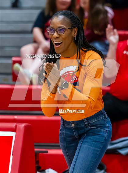 Thumbnail 3 in Oakton @ McLean (VHSL 6D Northern Region Final) photogallery.