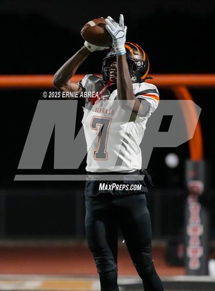 Thumbnail 1 in Central East @ Pittsburg (CIF NorCal Regional D1A Final) photogallery.