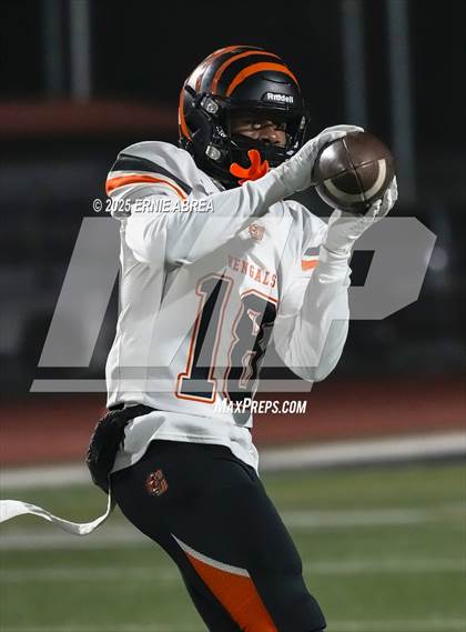 Thumbnail 3 in Central East @ Pittsburg (CIF NorCal Regional D1A Final) photogallery.