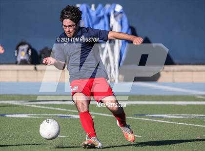Thumbnail 2 in La Salle vs Gabrielino (Scrimmage) photogallery.