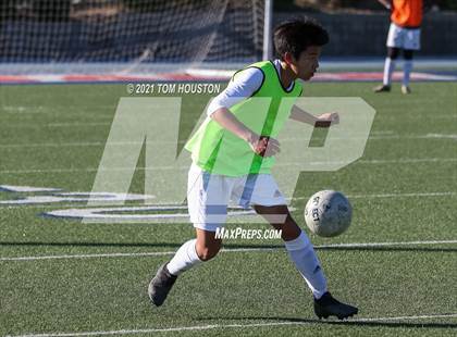Thumbnail 1 in La Salle vs Gabrielino (Scrimmage) photogallery.