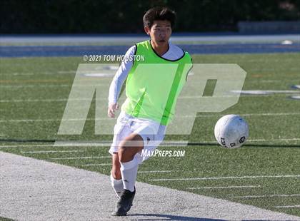 Thumbnail 1 in La Salle vs Gabrielino (Scrimmage) photogallery.