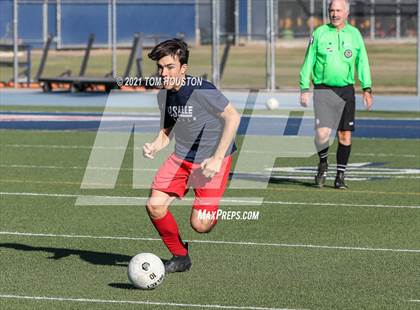 Thumbnail 1 in La Salle vs Gabrielino (Scrimmage) photogallery.