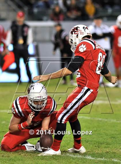 Thumbnail 3 in Clayton Valley Charter vs. Redlands East Valley (CIF State DIV 2 Final) photogallery.