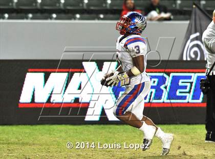 Thumbnail 2 in Clayton Valley Charter vs. Redlands East Valley (CIF State DIV 2 Final) photogallery.