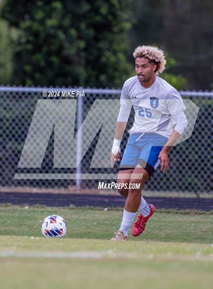 Thumbnail 1 in Triton @ Terry Sanford photogallery.