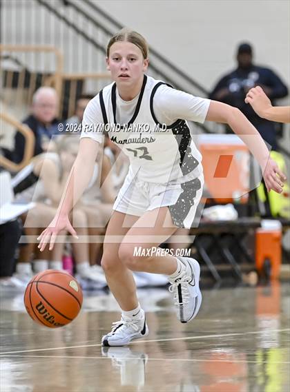 Thumbnail 2 in Indianapolis Bishop Chatard @ Mt. Vernon photogallery.