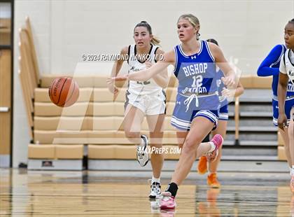 Thumbnail 2 in Indianapolis Bishop Chatard @ Mt. Vernon photogallery.