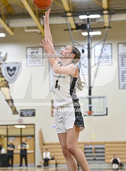 Thumbnail 2 in Indianapolis Bishop Chatard @ Mt. Vernon photogallery.