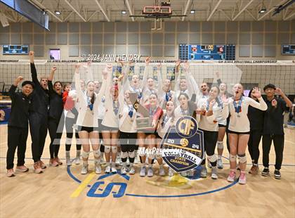 Thumbnail 3 in Archbishop Mitty vs Cathedral Catholic (CIF Open Division Final) photogallery.