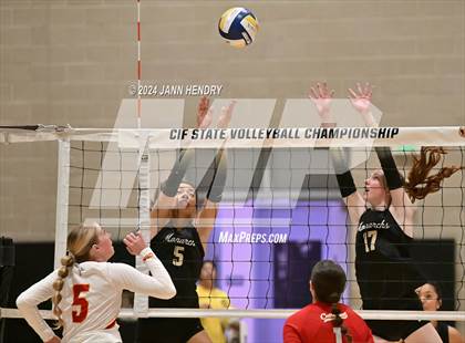 Thumbnail 2 in Archbishop Mitty vs Cathedral Catholic (CIF Open Division Final) photogallery.