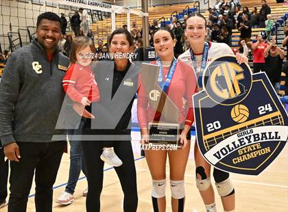Thumbnail 2 in Archbishop Mitty vs Cathedral Catholic (CIF Open Division Final) photogallery.
