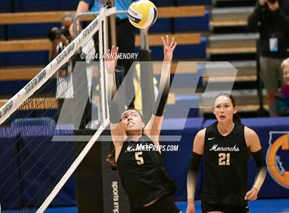 Thumbnail 2 in Archbishop Mitty vs Cathedral Catholic (CIF Open Division Final) photogallery.