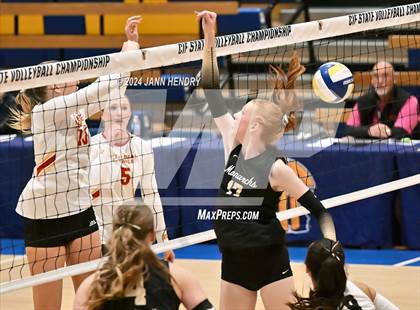 Thumbnail 3 in Archbishop Mitty vs Cathedral Catholic (CIF Open Division Final) photogallery.