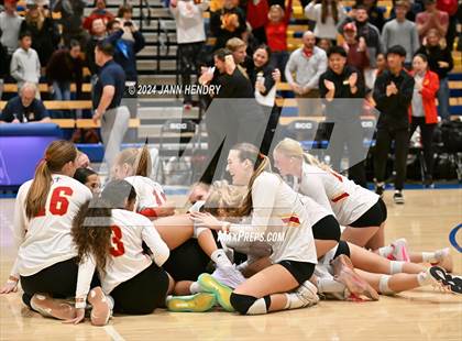 Thumbnail 3 in Archbishop Mitty vs Cathedral Catholic (CIF Open Division Final) photogallery.
