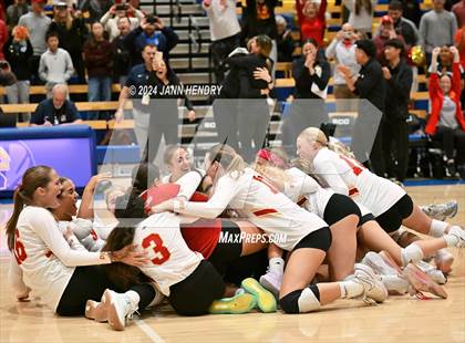 Thumbnail 2 in Archbishop Mitty vs Cathedral Catholic (CIF Open Division Final) photogallery.