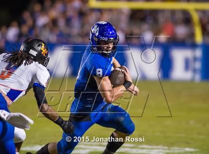 Thumbnail 2 in Landry-Walker vs. Mandeville (Class 5A Quarterfinal) photogallery.