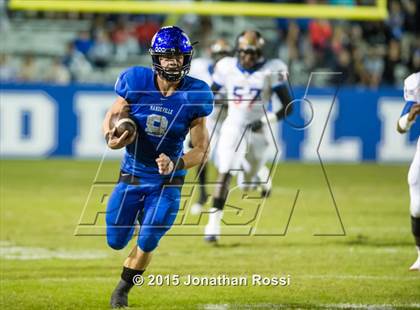 Thumbnail 1 in Landry-Walker vs. Mandeville (Class 5A Quarterfinal) photogallery.