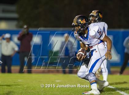 Thumbnail 1 in Landry-Walker vs. Mandeville (Class 5A Quarterfinal) photogallery.