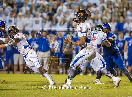 Thumbnail 3 in Landry-Walker vs. Mandeville (Class 5A Quarterfinal) photogallery.