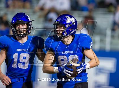 Thumbnail 2 in Landry-Walker vs. Mandeville (Class 5A Quarterfinal) photogallery.