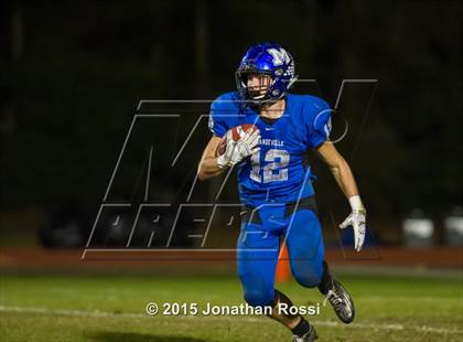 Thumbnail 2 in Landry-Walker vs. Mandeville (Class 5A Quarterfinal) photogallery.