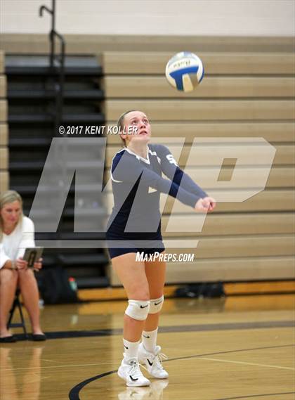 Thumbnail 3 in Oxford @ Stoney Creek photogallery.