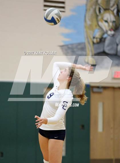 Thumbnail 1 in Oxford @ Stoney Creek photogallery.