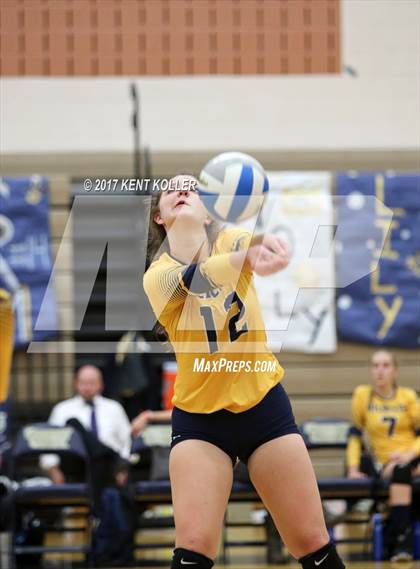 Thumbnail 1 in Oxford @ Stoney Creek photogallery.