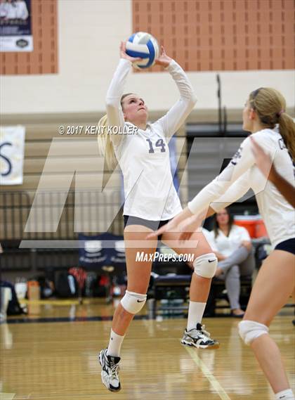 Thumbnail 3 in Oxford @ Stoney Creek photogallery.