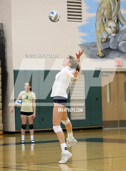 Thumbnail 2 in Oxford @ Stoney Creek photogallery.