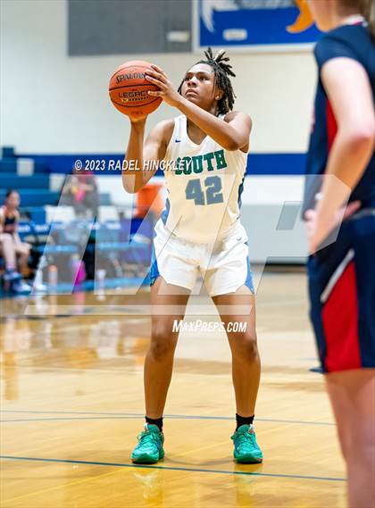 Thumbnail 3 in Christ Prep Academy vs. Blue Springs South (Grain Valley Invitational) photogallery.