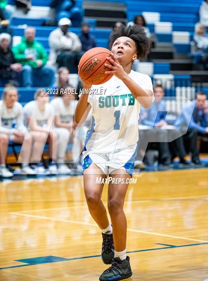 Thumbnail 2 in Christ Prep Academy vs. Blue Springs South (Grain Valley Invitational) photogallery.